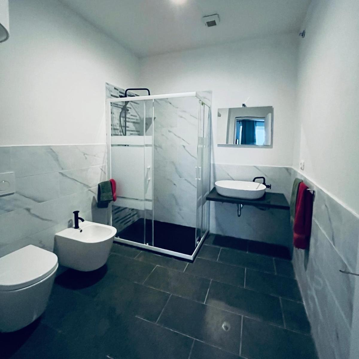 Esterina Rooms La Spezia Buitenkant foto